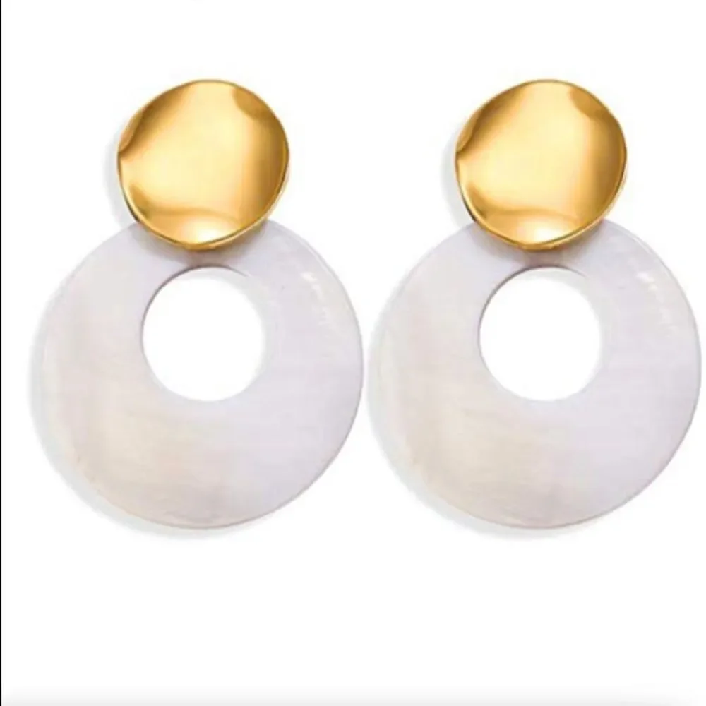 ✨Round Dangle Hoop Earrings✨